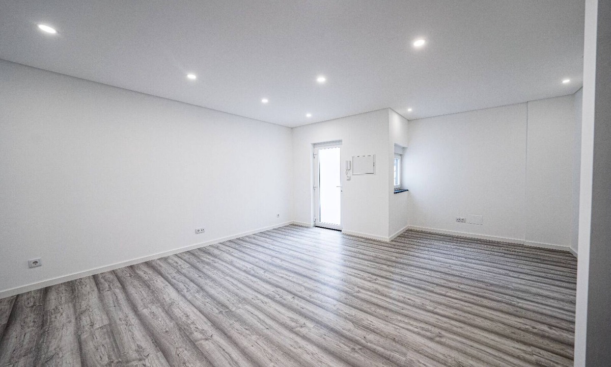 Sacavem Apartment | 2 bedroom apartment for rent in Sacavém