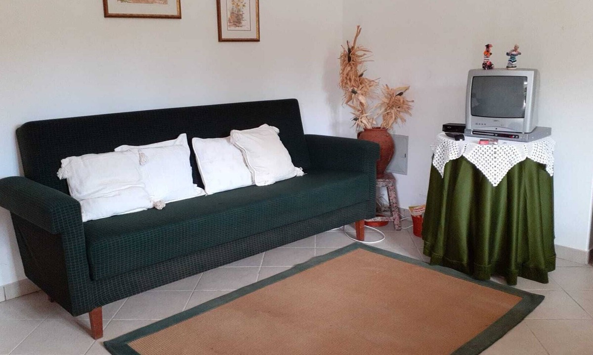 Assafarge Villa | 2-Bedrooms, Sleeps 4, 10 min drive to Coimbra