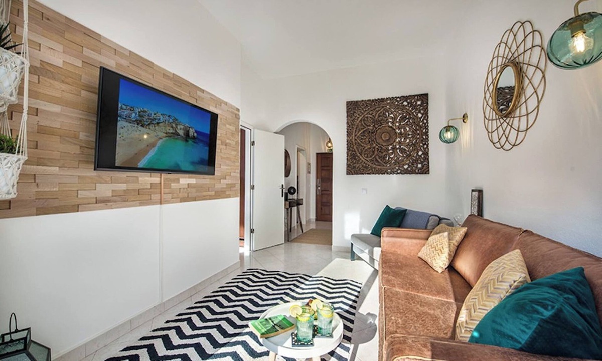 Mato Serrao Apartment | 212 Aurora sol BEAUTIFULLY RENOVATED APARTMENT
