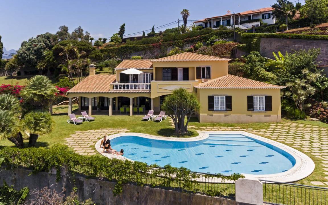 Sao Martinho Villa | 400 m² Villa ∙ 5 bedrooms ∙ 10 guests