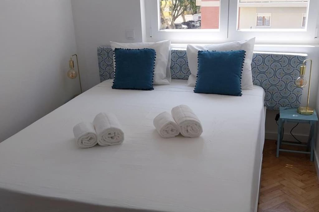 Lumiar Apartment | 5min walk Subway & 10min drive Airport & Self check-in