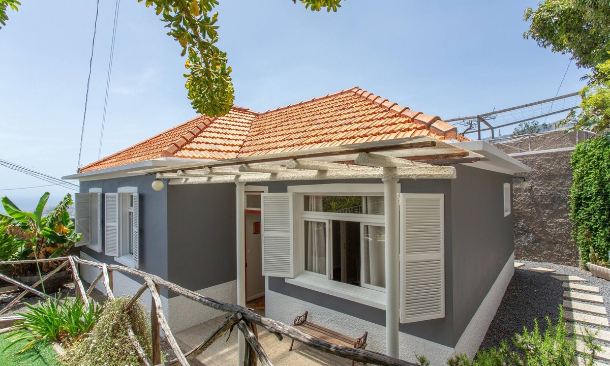 Santa Maria Maior House | Above Funchal · A Hillside Home with Ocean Views