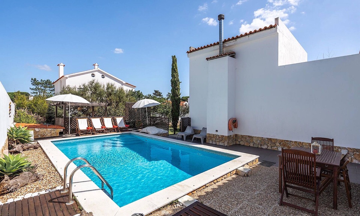 Castelo House | Ajania Villa, AC, Wifi, Pool