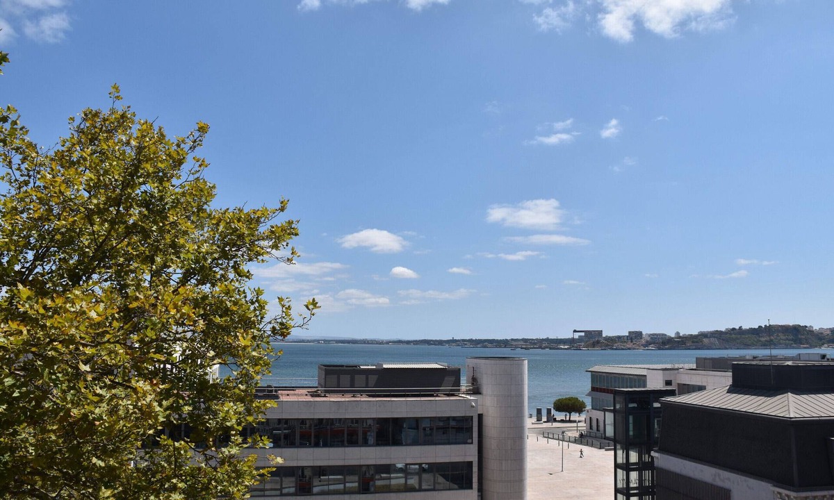 Chiado Apartment | Apartament in Cais do Sodré with river view - TTL51