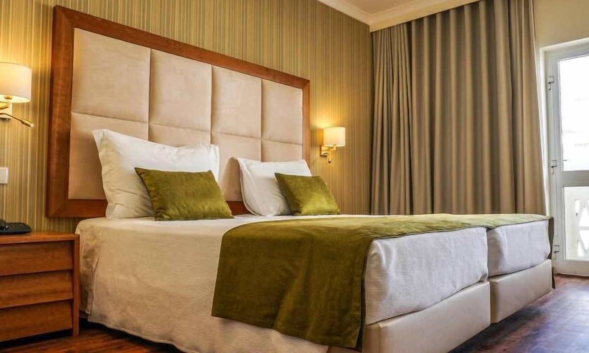 Vila Real Santo Antonio Hotel | Baía Beach Hotel