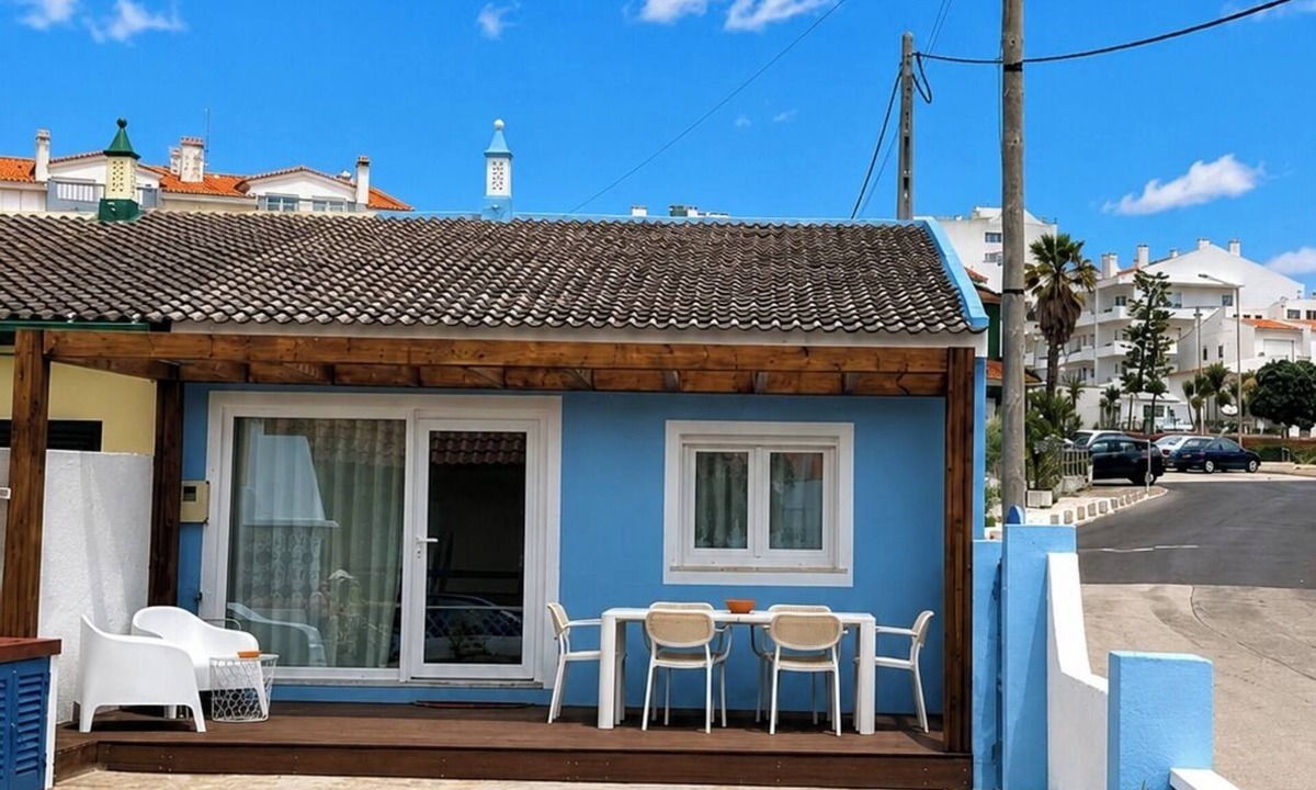 Praia de Santa Cruz House | Blue Beach House Santa Cruz - Charm 5 minutes from the beach