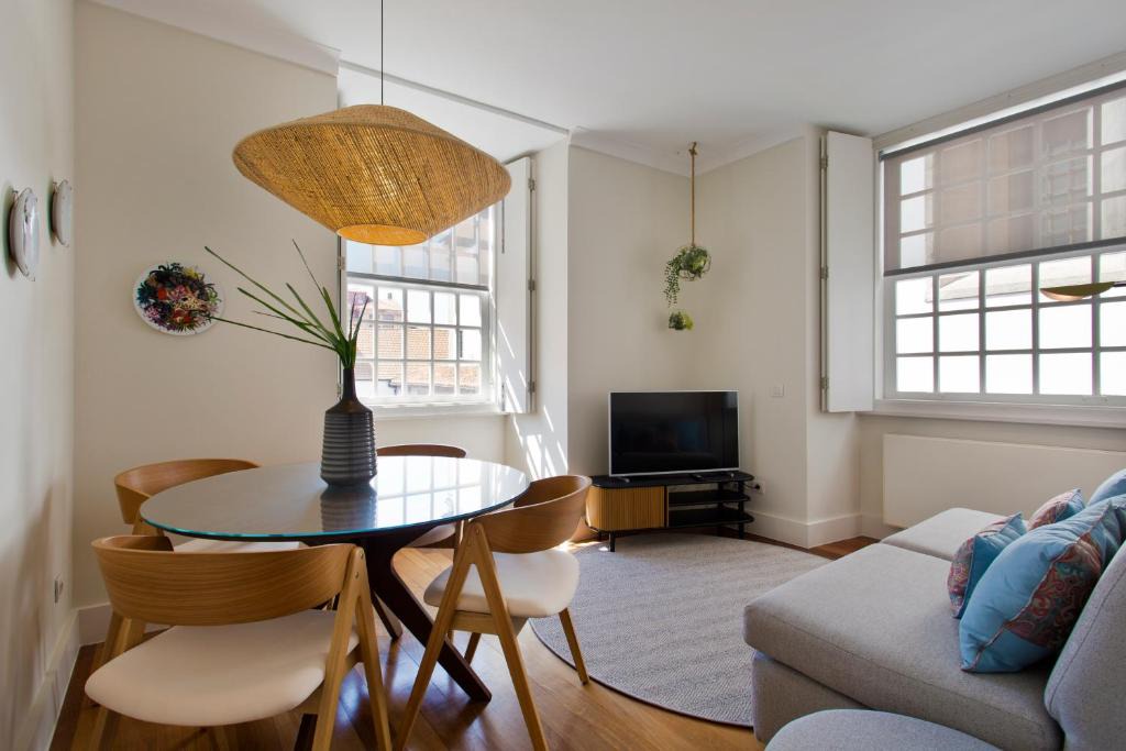 Sao Nicolau Apartment | BOUTIQUE Rentals- DOURO Ribeira historical center with parking