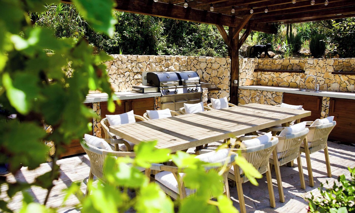 Barril de Cima Villa | Boutique Style 7-bedroom Villa in Ericeira with AC, WiFi