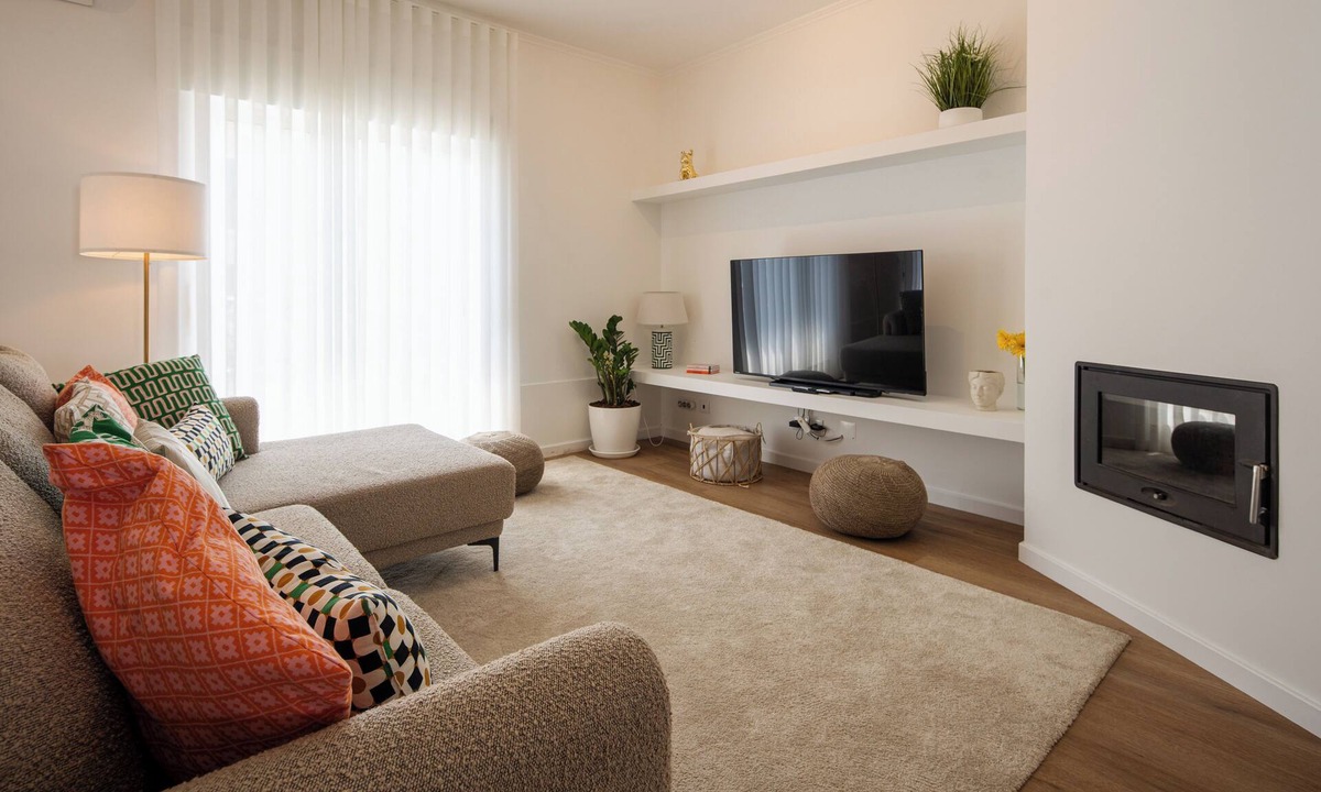 Ribeira Grande House | Bright & Spacious Villa by Beach