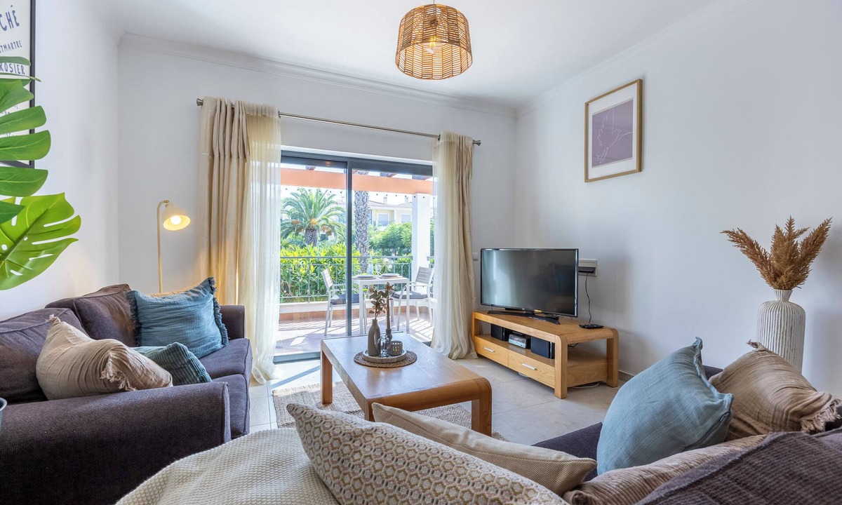 Porto de Mos Apartment | Briso do Mós - Stunning 2 bedroom apartment