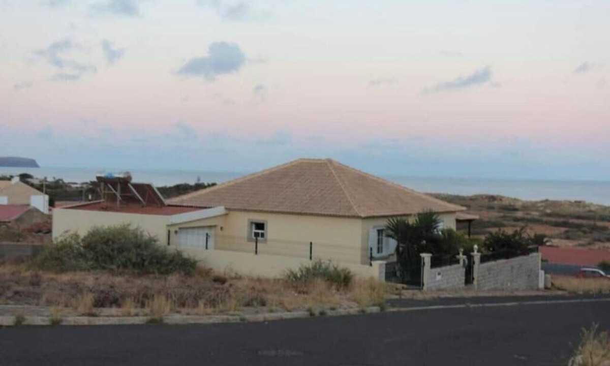 Porto Santo House | Casa do Pico das Flores