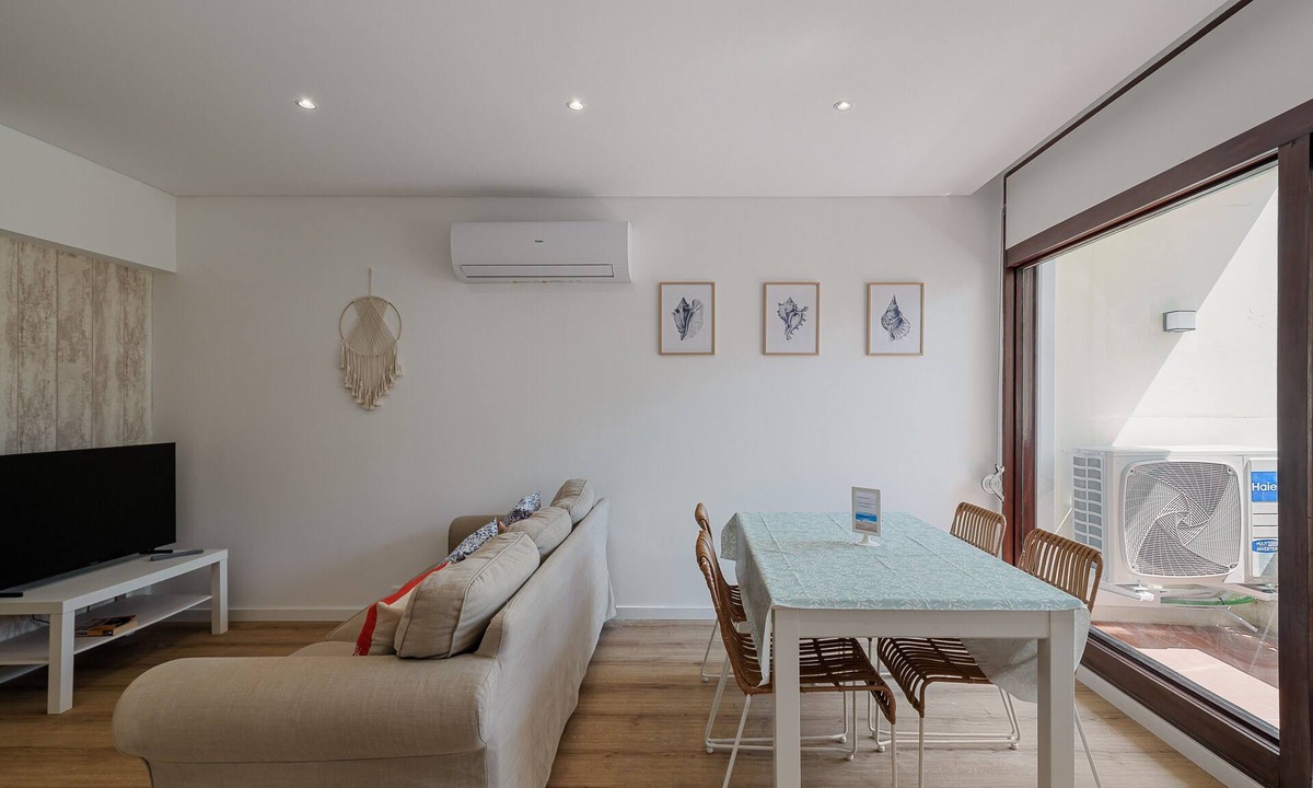 Carvalhal Apartment | Casa do Sal – Your Refuge Near the Sea