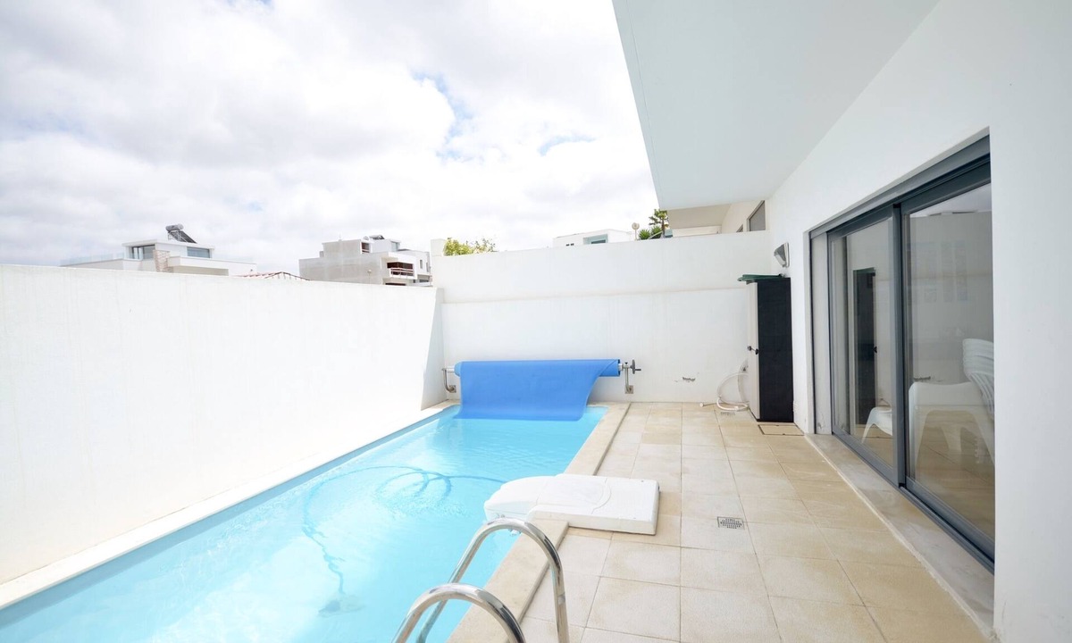 Areia Branca Villa | Casa do Sol , 4 bedroom villa with sea views