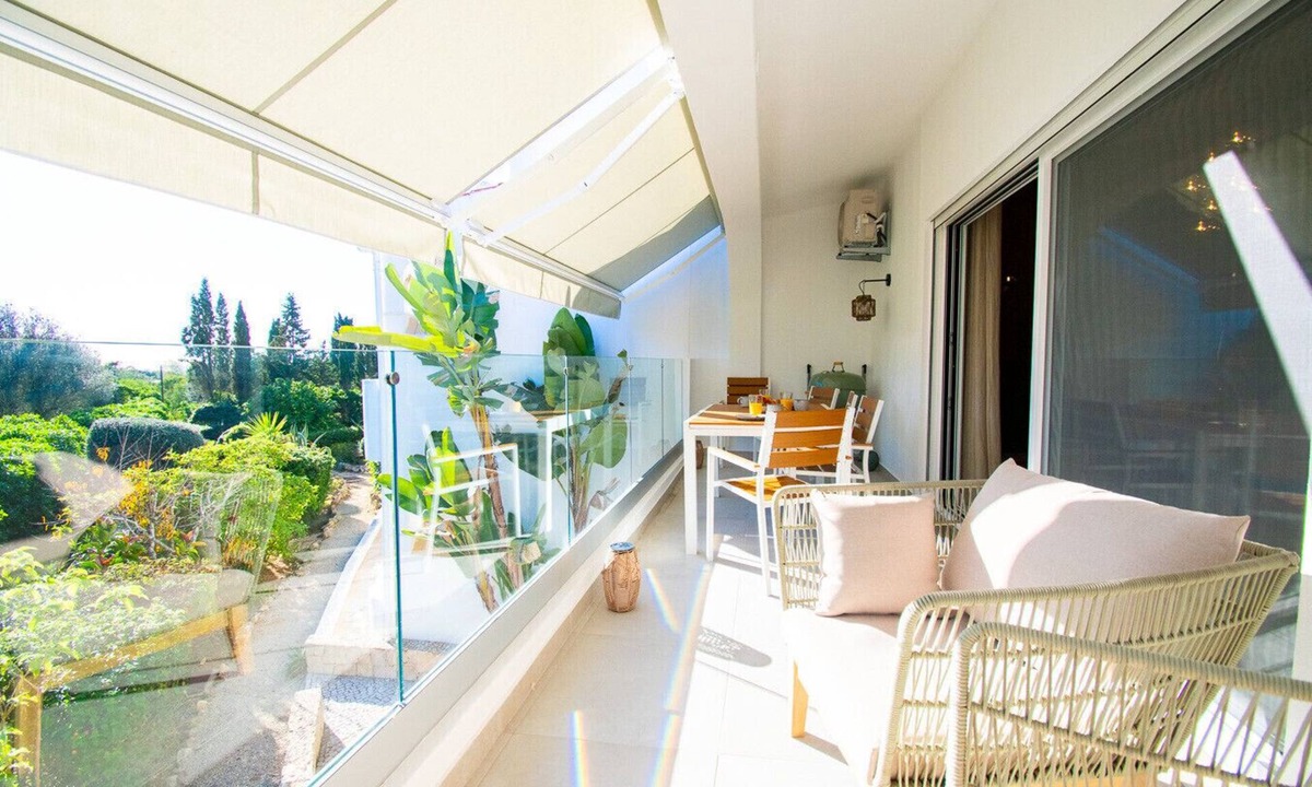 Areias Dos Moinhos Ski Chalet | Casa Ella - Beautifully renovated luxury townhouse walking distance of Carvoeiro