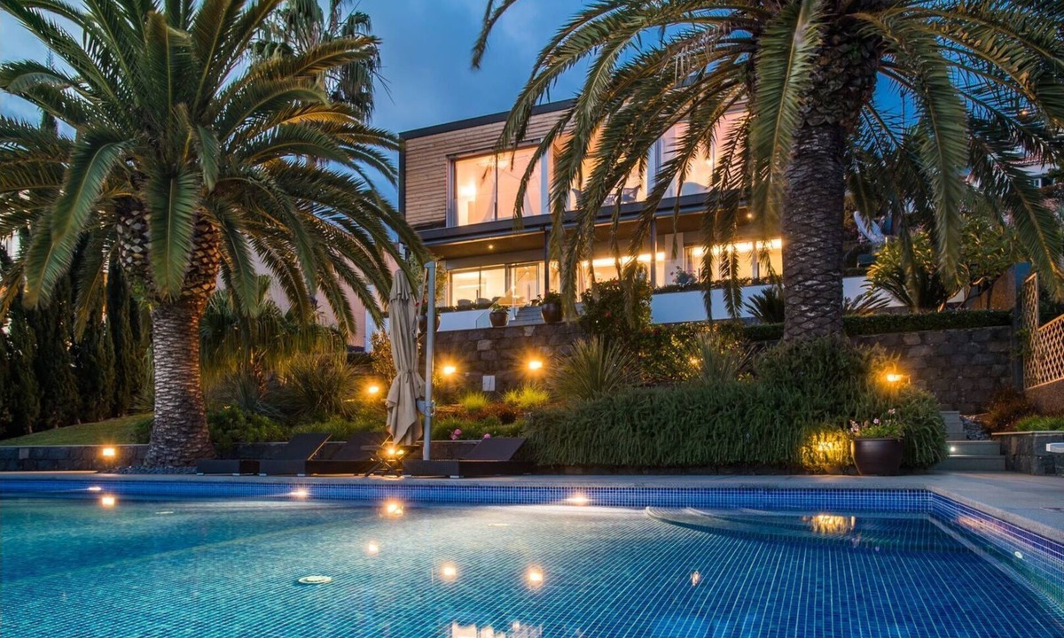 Canico House | Casa Martinhos by LovelyStay