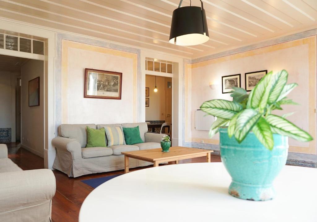 Santa Maria Maior Apartment | Cibele by Patio 25