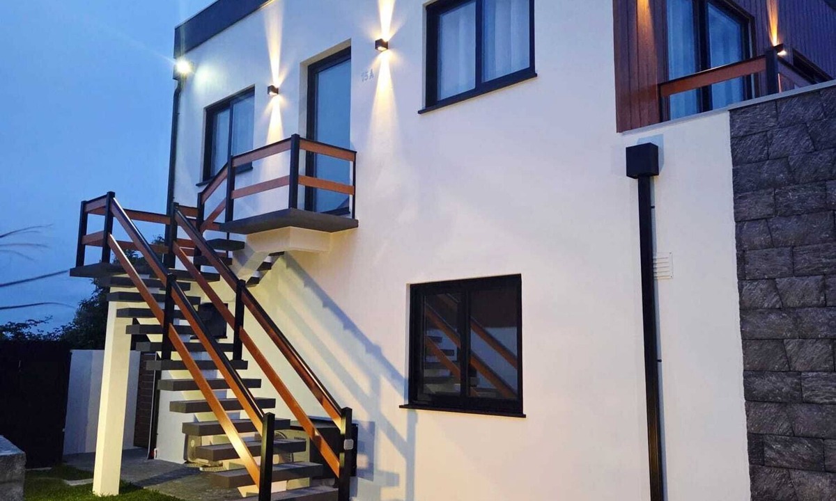 Praia da Vitoria Apartment | Cozy 1-bedroom apartment in fantastic Lajes with AC
