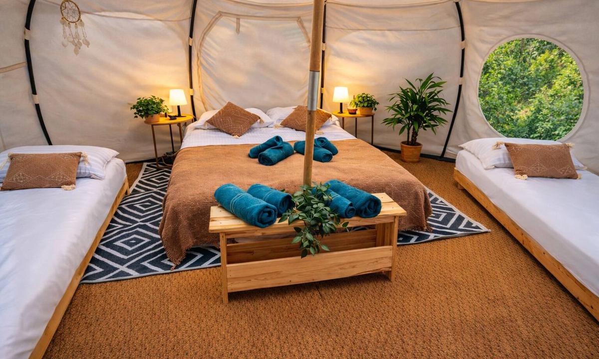 Colares RV Rental | Family glamping within walking distance to three beaches