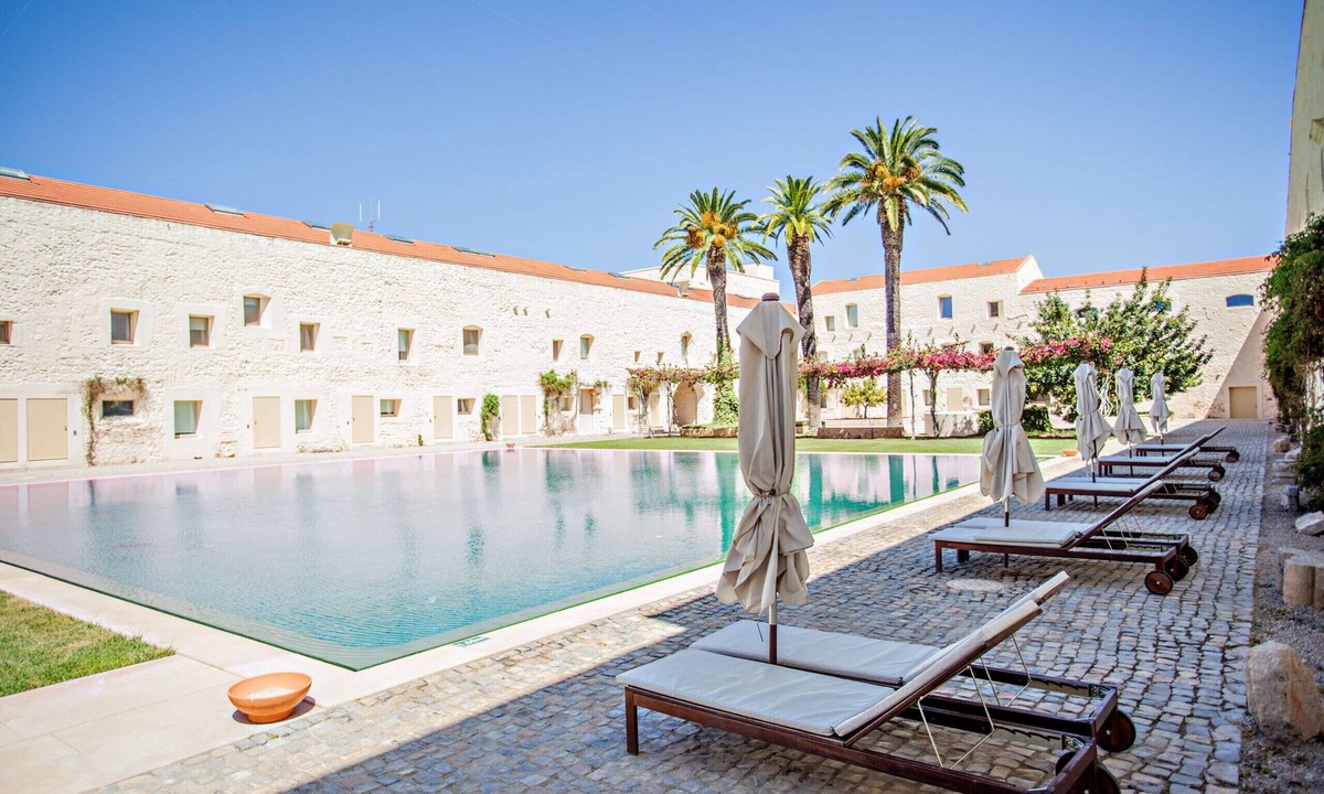Tavira Ski Chalet | Fantastic villa in the Bernardas Convent!