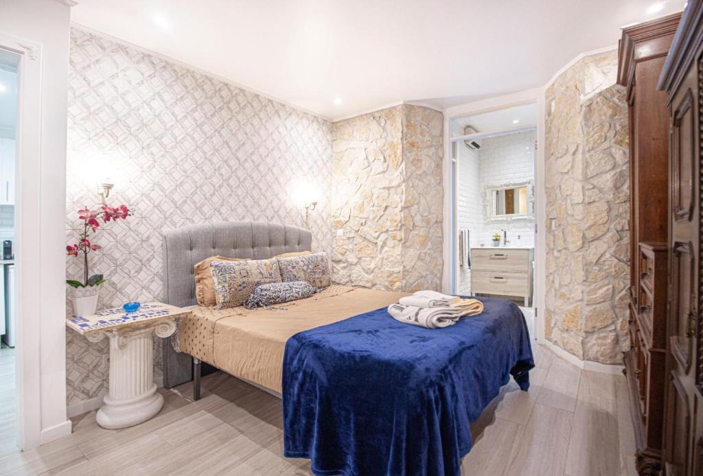 Santa Isabel Apartment | Fernando Lemos Estúdio Lisboa
