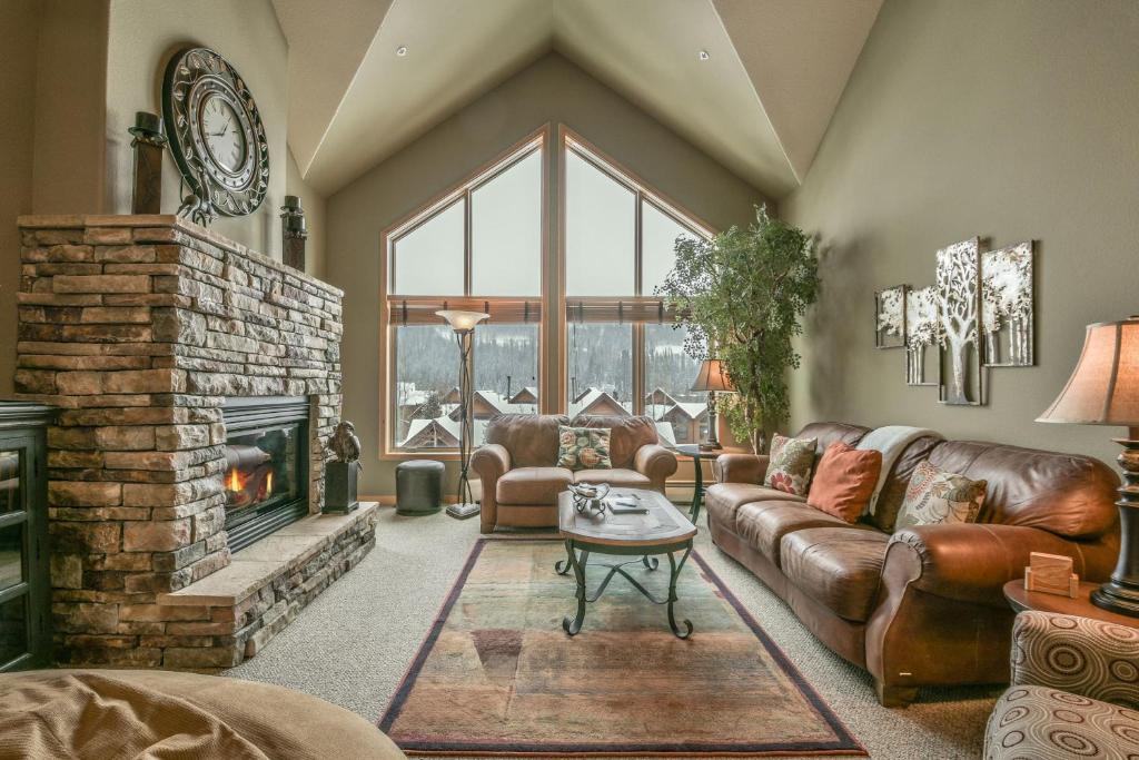 Mountain House House | Gateway Lodge 5091