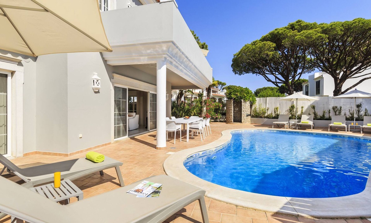 Vale do Lobo House | Great villa with Pool + Games Room + Sky Sports Channels !