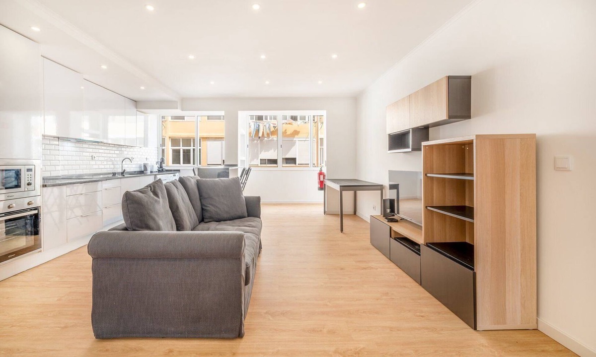 Queluz Apartment | GuestReady - Grey pearl in Queluz