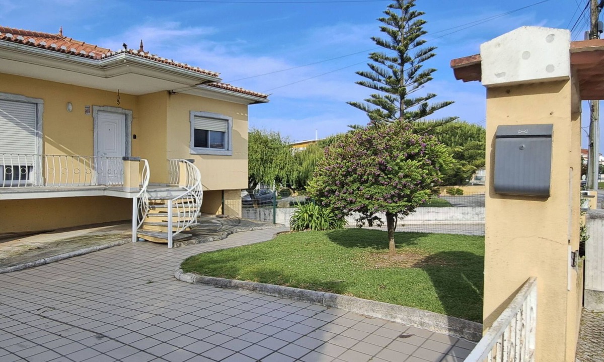 Atalaia Apartment | Haus Roda - Ferienwohnung in Praia Areia Branca by Interhome
