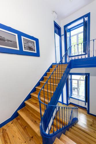 Parede Hostel | Help Yourself Hostels - Parede