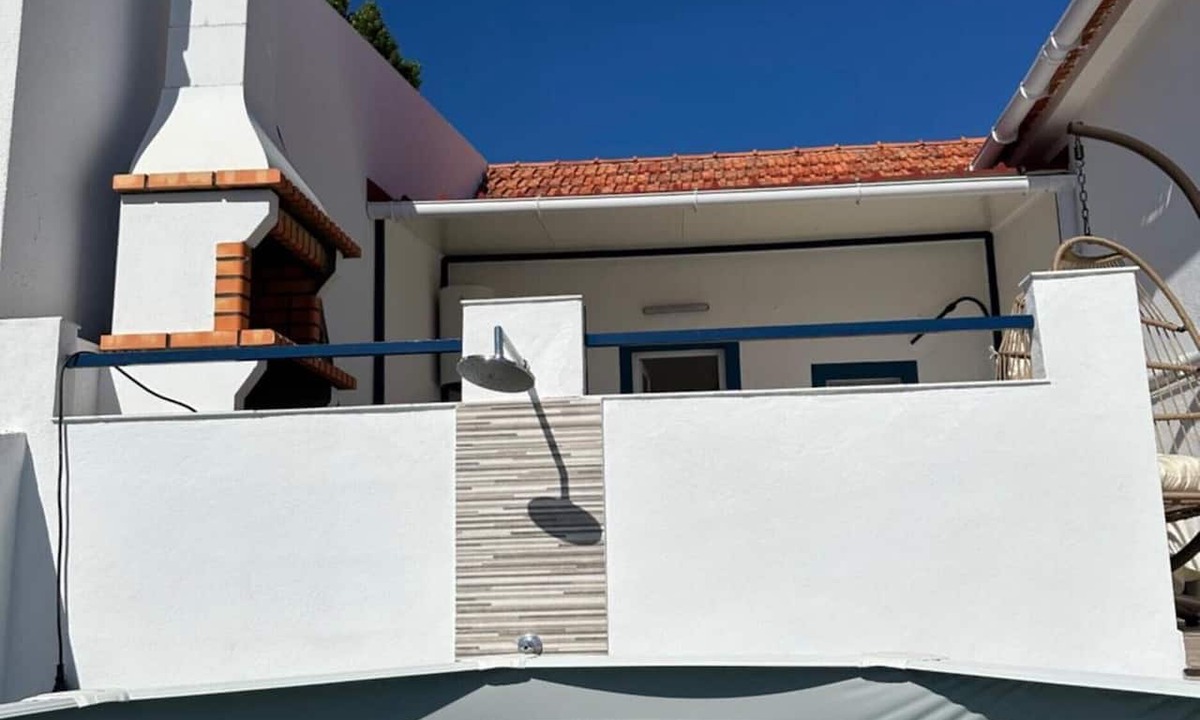 Santa Maria do Castelo House | Holiday Home 'Casa Da Aldeia' with Private Pool, Private Terrace and Wi-Fi
