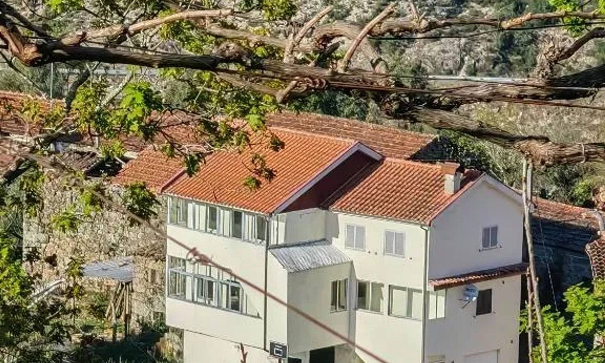 Cabril House | Homerez - House in Ruivães