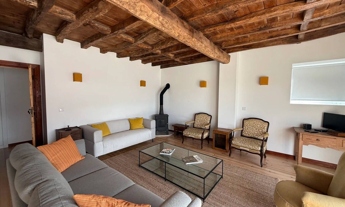 Ourem House | House 3 Bedrooms - AlcaidariaVista