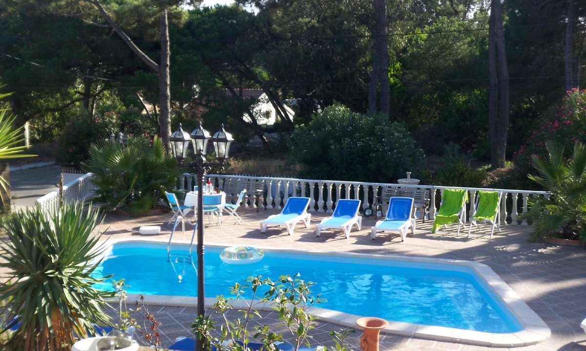 Praia das Macas House | House in Colares with Sunny Terrace