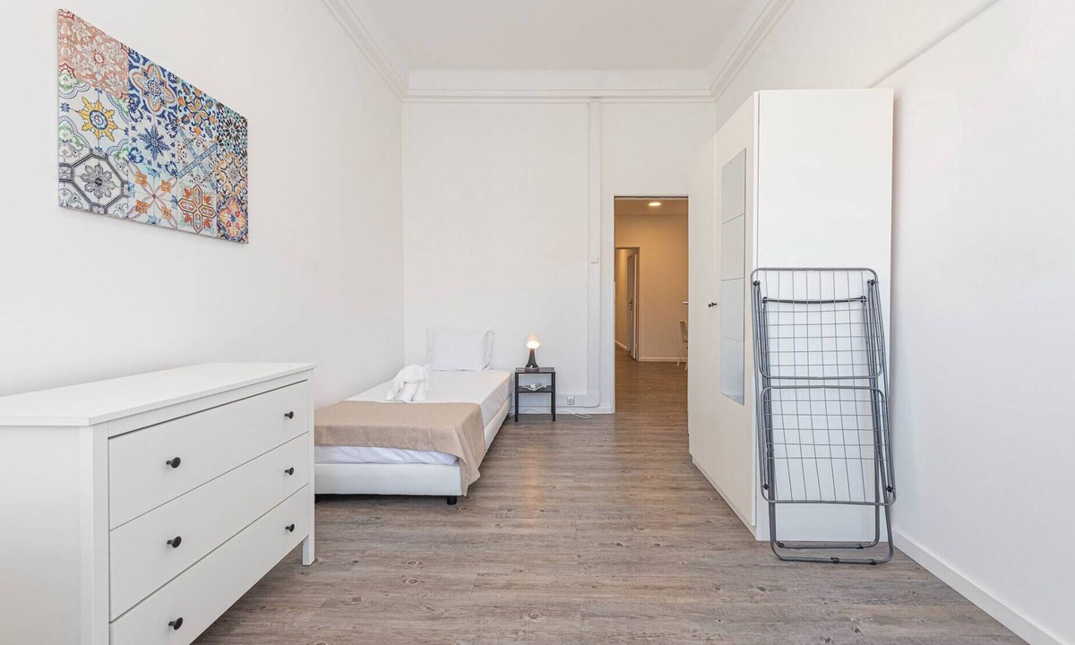 Aldeia de Paio Pires Apartment | HOUZE Comfort 9 room flat with view in City Center