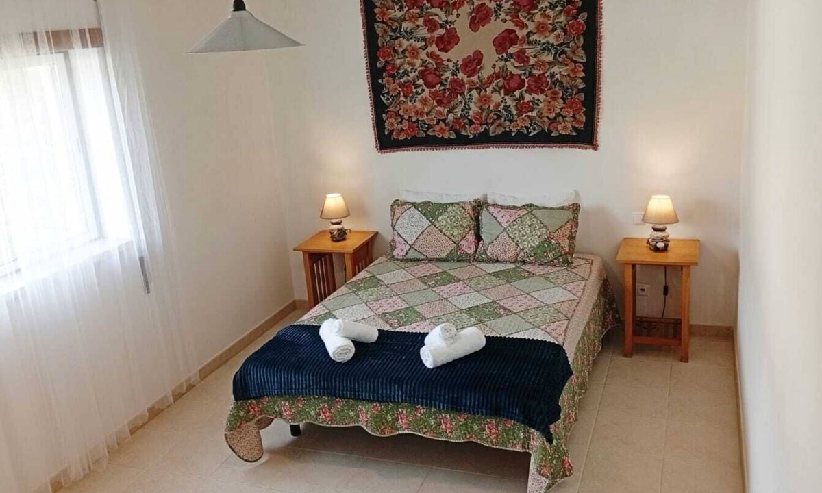Cela House | Junqueira Eden Private 2-Bedroom House with Balcony, BBQ & Shared Pool