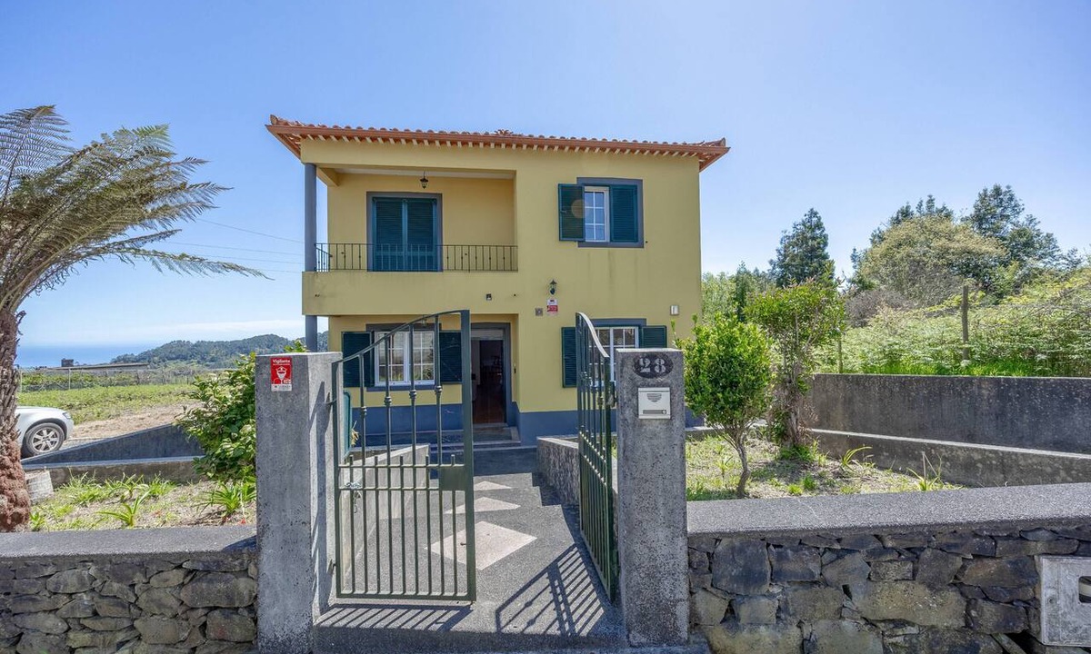 Santana Villa | L&P Countryside by YOUR KEY