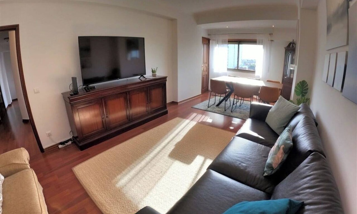 Linda-a-Velha Apartment | Lisbon, T2 apartment in condominium, Linda-a-Velha