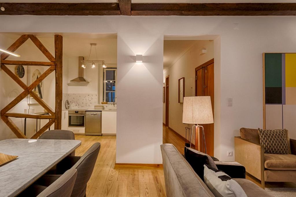 Encarnacao Apartment | Master Historical Gem in Chiado