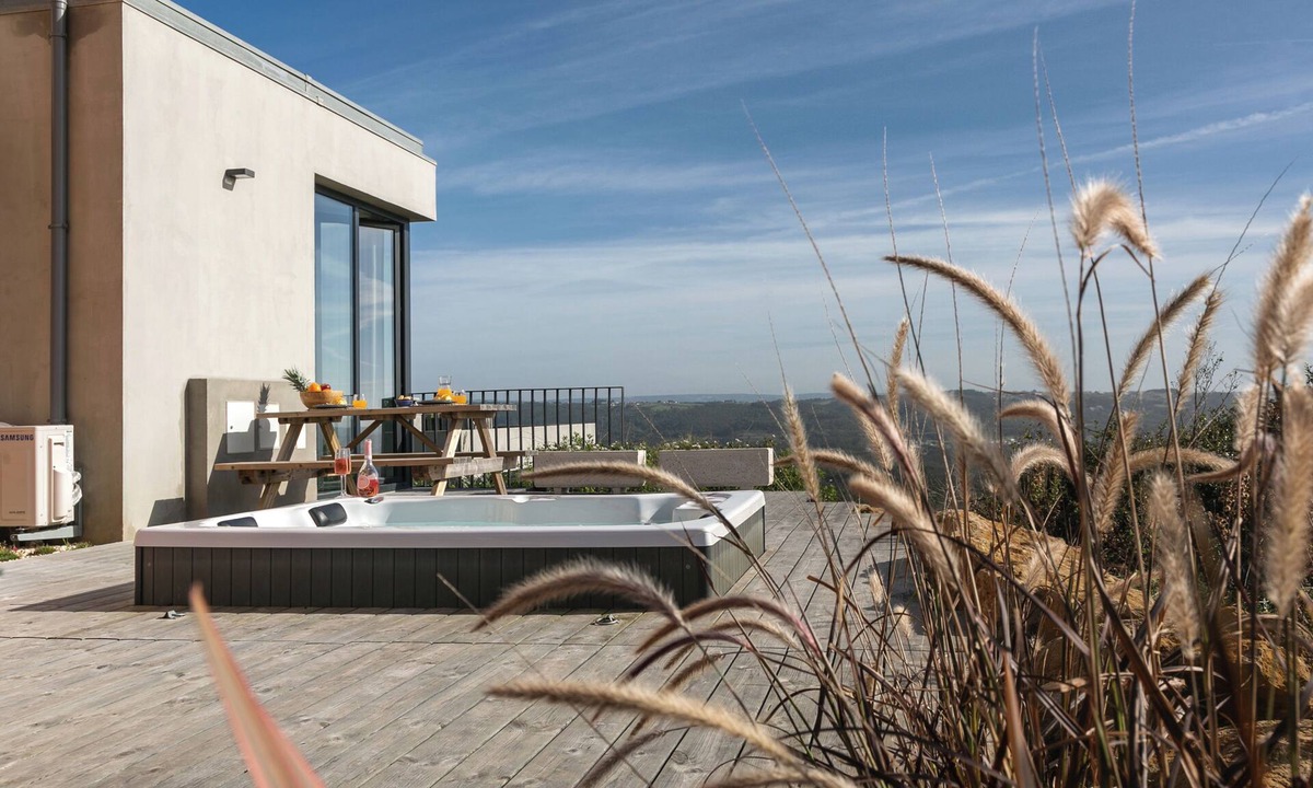 Sao Martinho do Porto Apartment | Moinho Pangeia - Outside jacuzzi with stunnig view