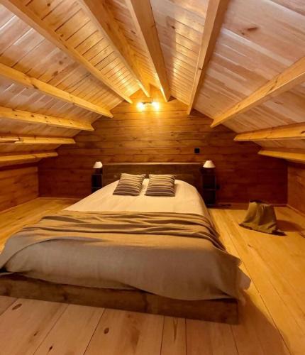 Monte Other | Mountain Eco Shelter 7