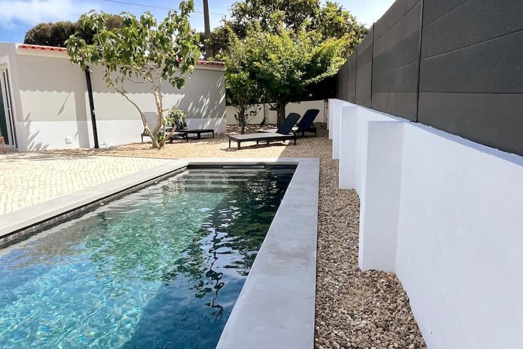 Colares Villa | New Beach House near main street close PraiaGrande