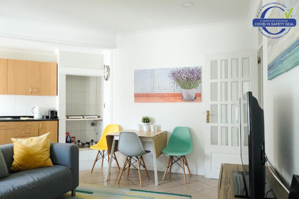 Olivais Apartment | Olive Grove Apartment by Trip2Portugal