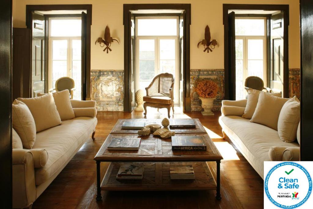 Santos House | Palacio Ramalhete
