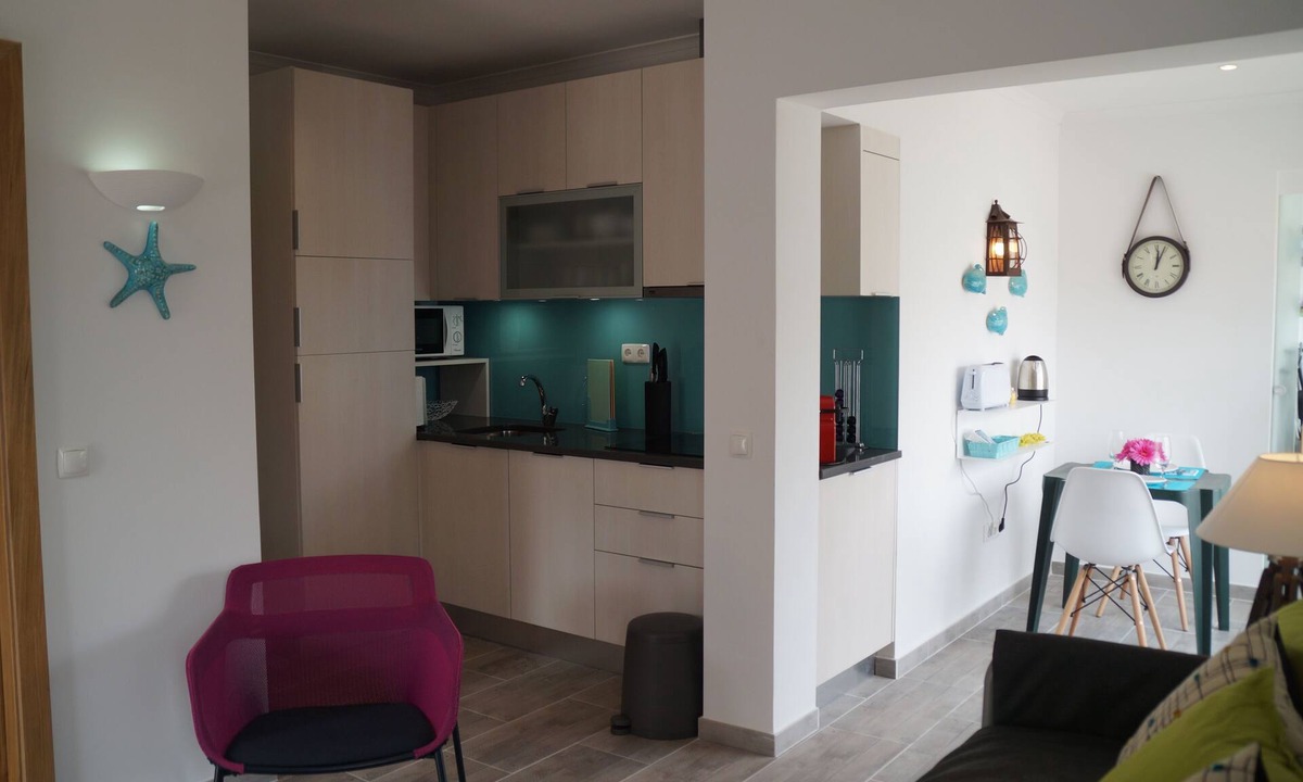 Santa Luzia Apartment | Remodeled Apt. in Pedras d'El Rei overlooking the Atlantic Ocean and Ria Formosa