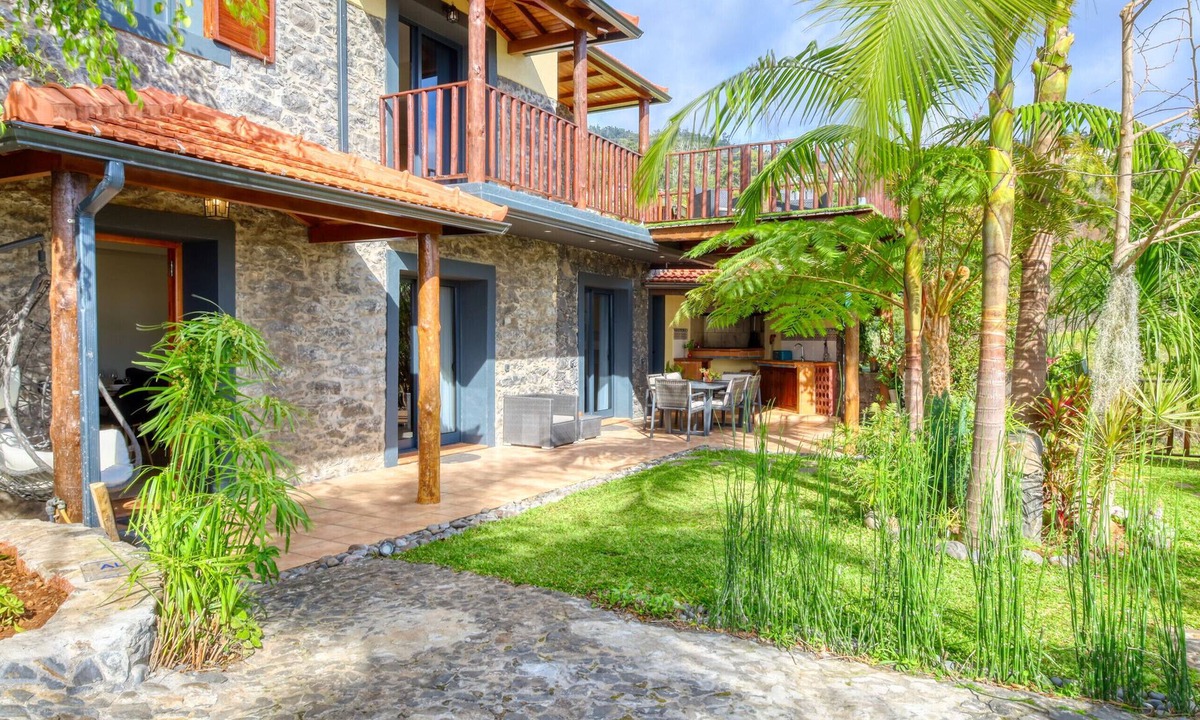 Estrela da Calheta Villa | Ricardo House, a Home in Madeira