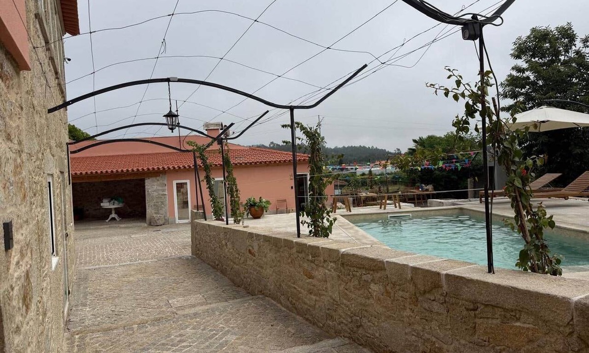 Vila do Conde Apartment | Studio with Pool: Camino de Santiago & Events (A)