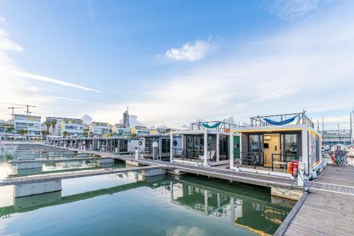 Parque das Nacoes Boat Rental | The Homeboat Company Parque das Nações-Lisboa