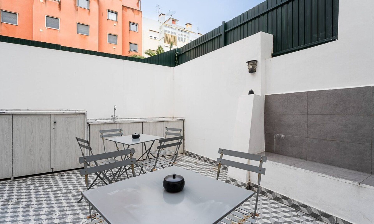 Sao Jorge de Arroios Apartment | The Twenties by GuestReady - Room 04