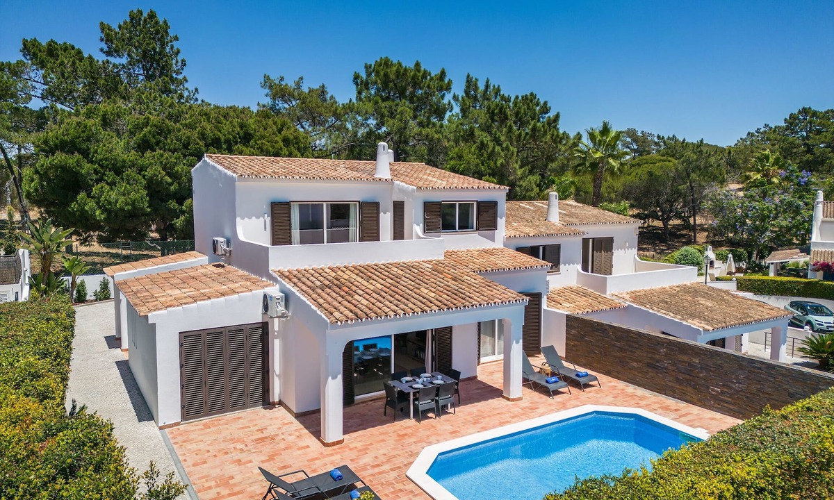 Vale do Lobo Villa | Vale do Lobo Villa: Private Pool, free WiFi SKY TV & A/C in tranquil cul-de-sac