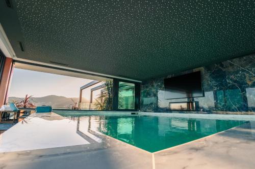 Caldelas Apartment | Valentina Residence by GuimaGold